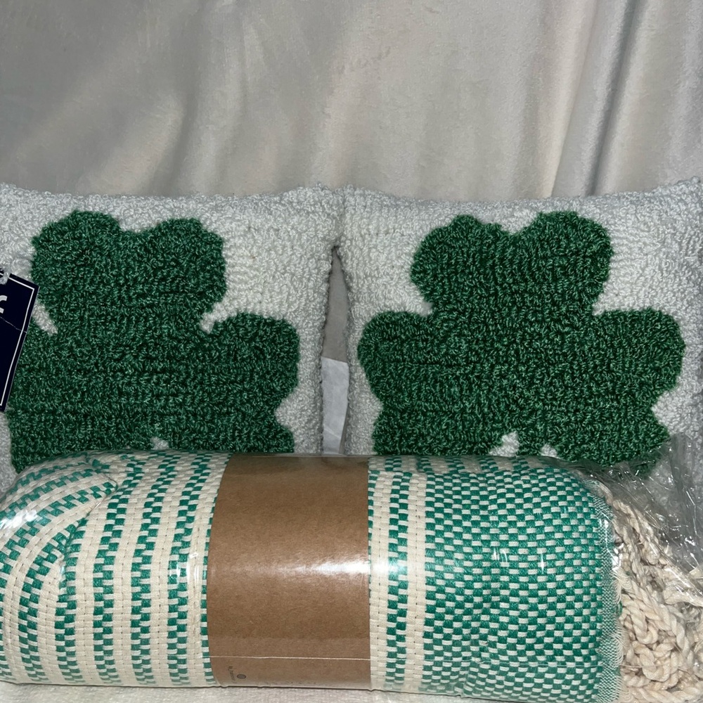 Green and White Shamrock Pillows and Blanket Set